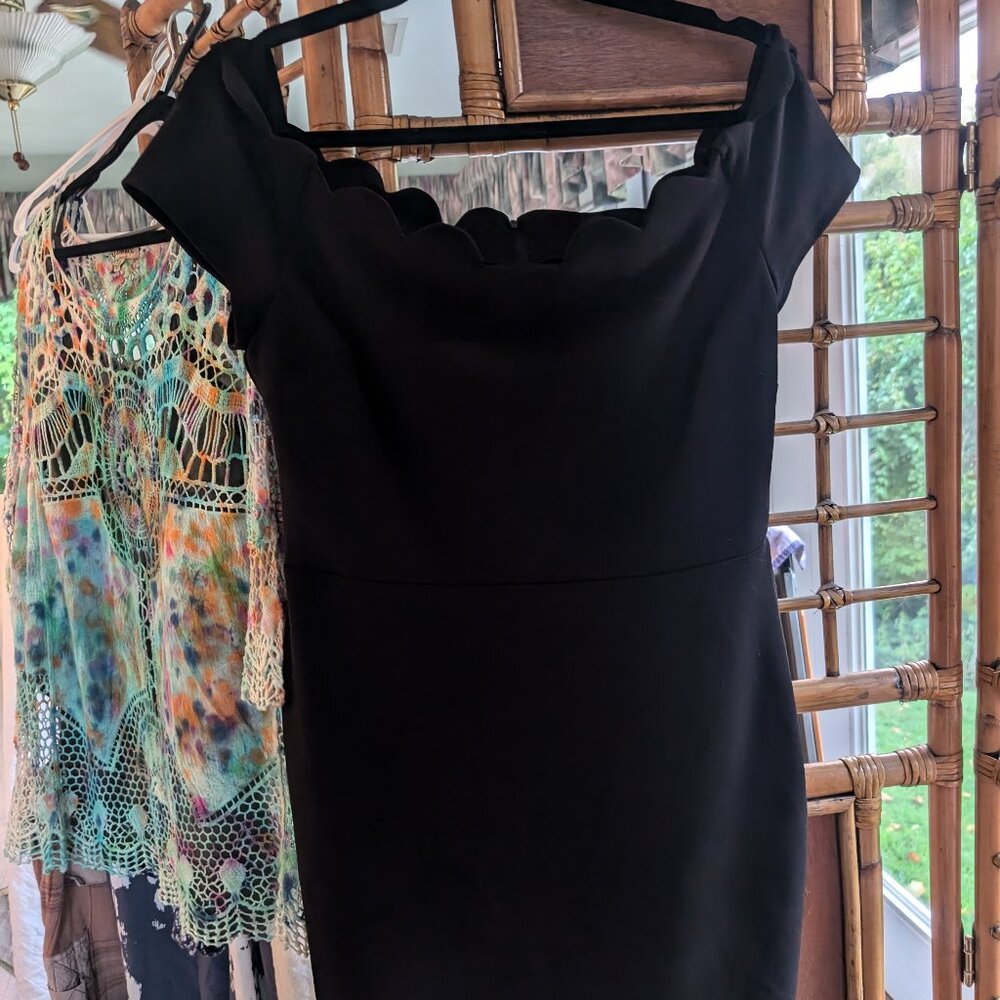 LBD Vintage fitted soft poly sheath dress M/L